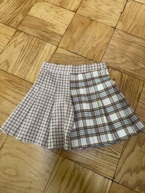 Full Tilt Brown and White Plaid Pleated Mini Skirt